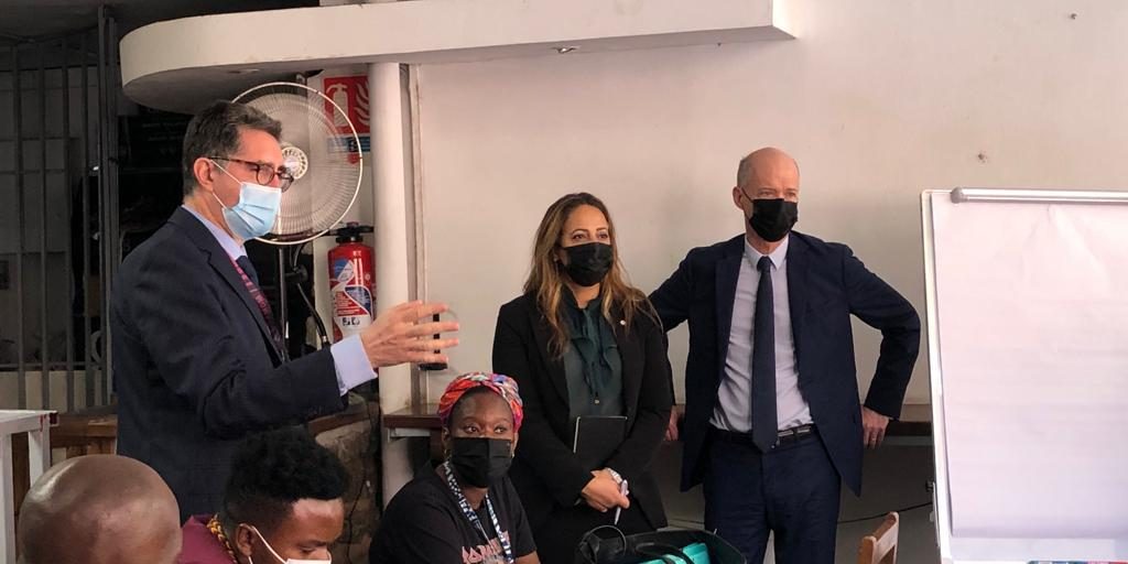 84DBE166-799C-4D2B-A018-A162536D9902